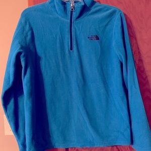The North face pull over